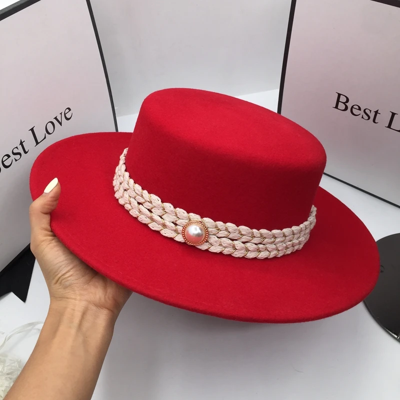 In the spring and autumn winter French style fragrant fashionable wool red hat for women ceiling fedoras 2