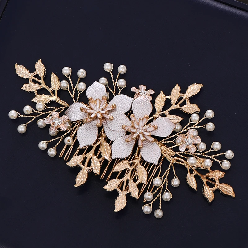 Trendy Wedding Hair Accessories Hair Comb Pearl Headdress Bridal Flower Comb woman Tiara Prom Handmade ornaments hair accessory hair headdress bridal headwear hair comb