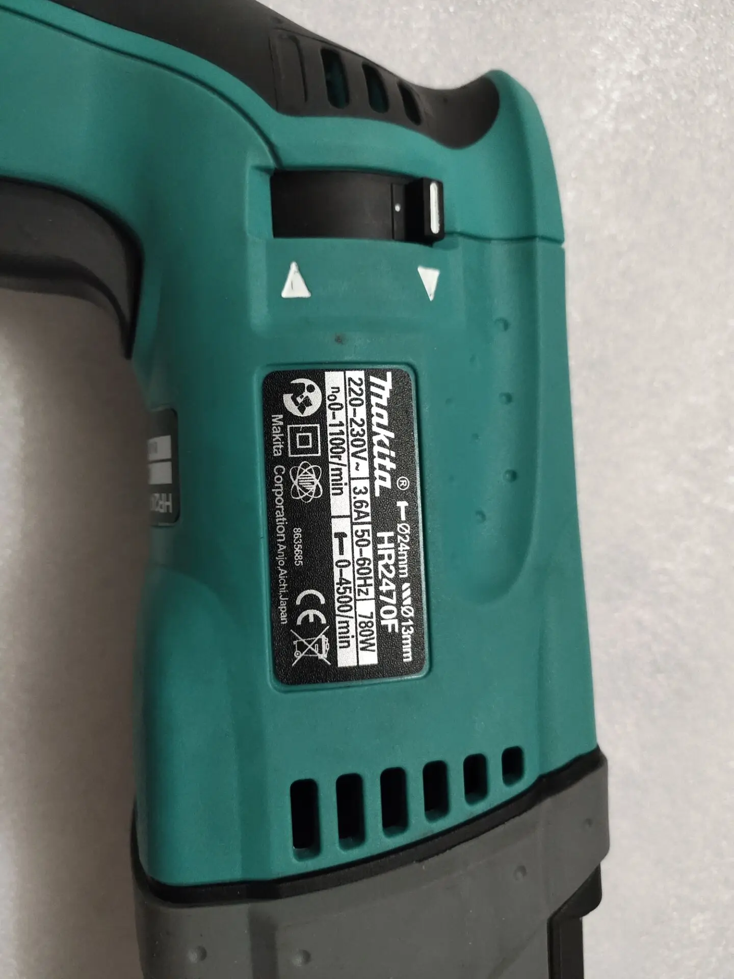 Перфоратор Makita HR2470F, ударная дрель, ручная дрель, Кирка, светильник трехцелевой, многофункциональный, светодиодный светильник s