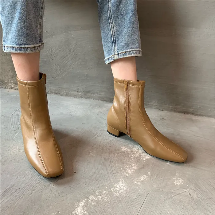 

Med Heel Boots Women's Rubber Shoes Rain Booties Ladies Bootee Woman 2019 Chelsea Luxury Designer Zipper Winter Chunky Fashion