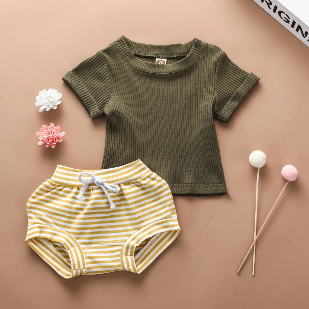 

(0-18M) Children's short-sleeved solid color pit strip top + striped shorts two-piece suit cotton comfortable   S4