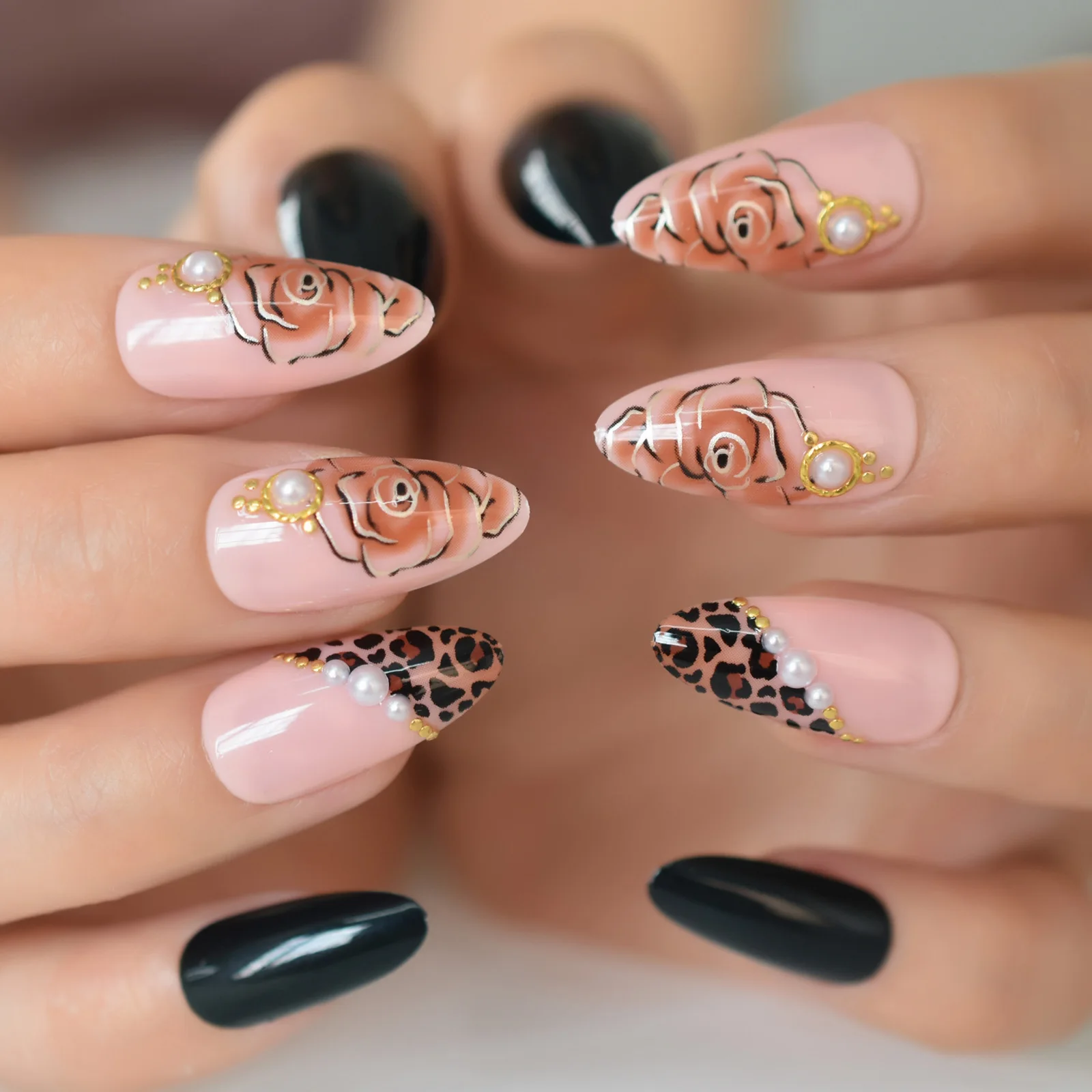 Uñas postizas rosas, uñas acrílicas de cobertura completa, flores,  almendra, uñas postizas medianas con decoración de perlas de diseño -  AliExpress Belleza y salud