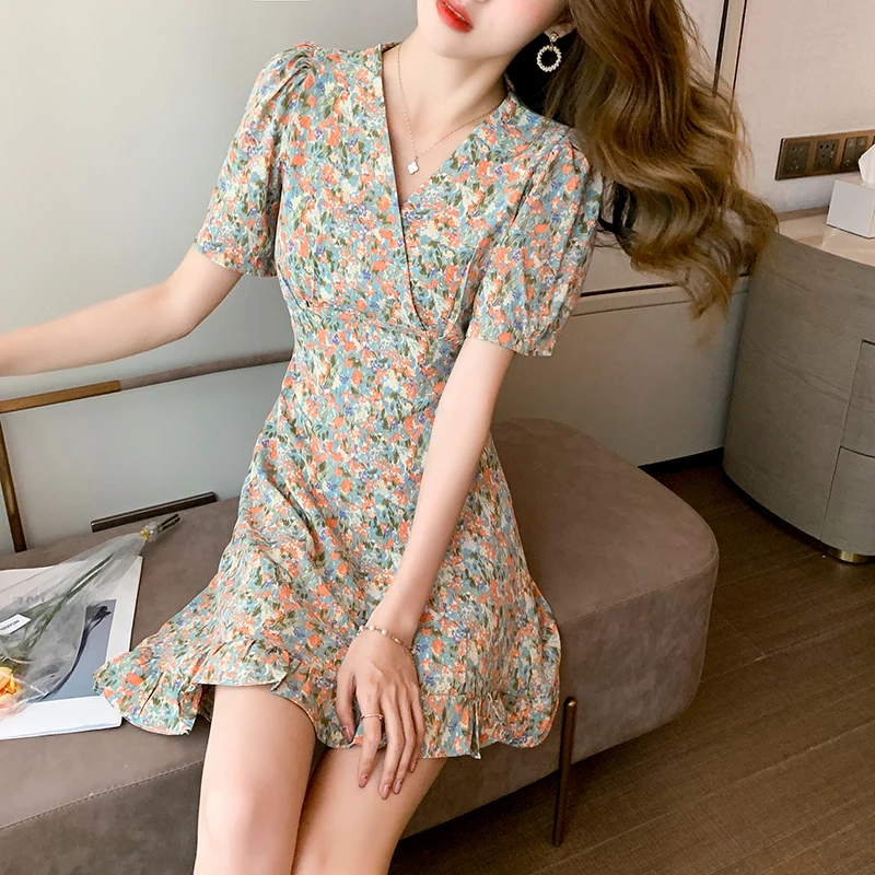 

2024 Summer Floral Chiffon V-Neck Sexy Club Mini Dress Casual Korean Beach Trumpet Sundress Women Elegant Bodycon Party Vestidos