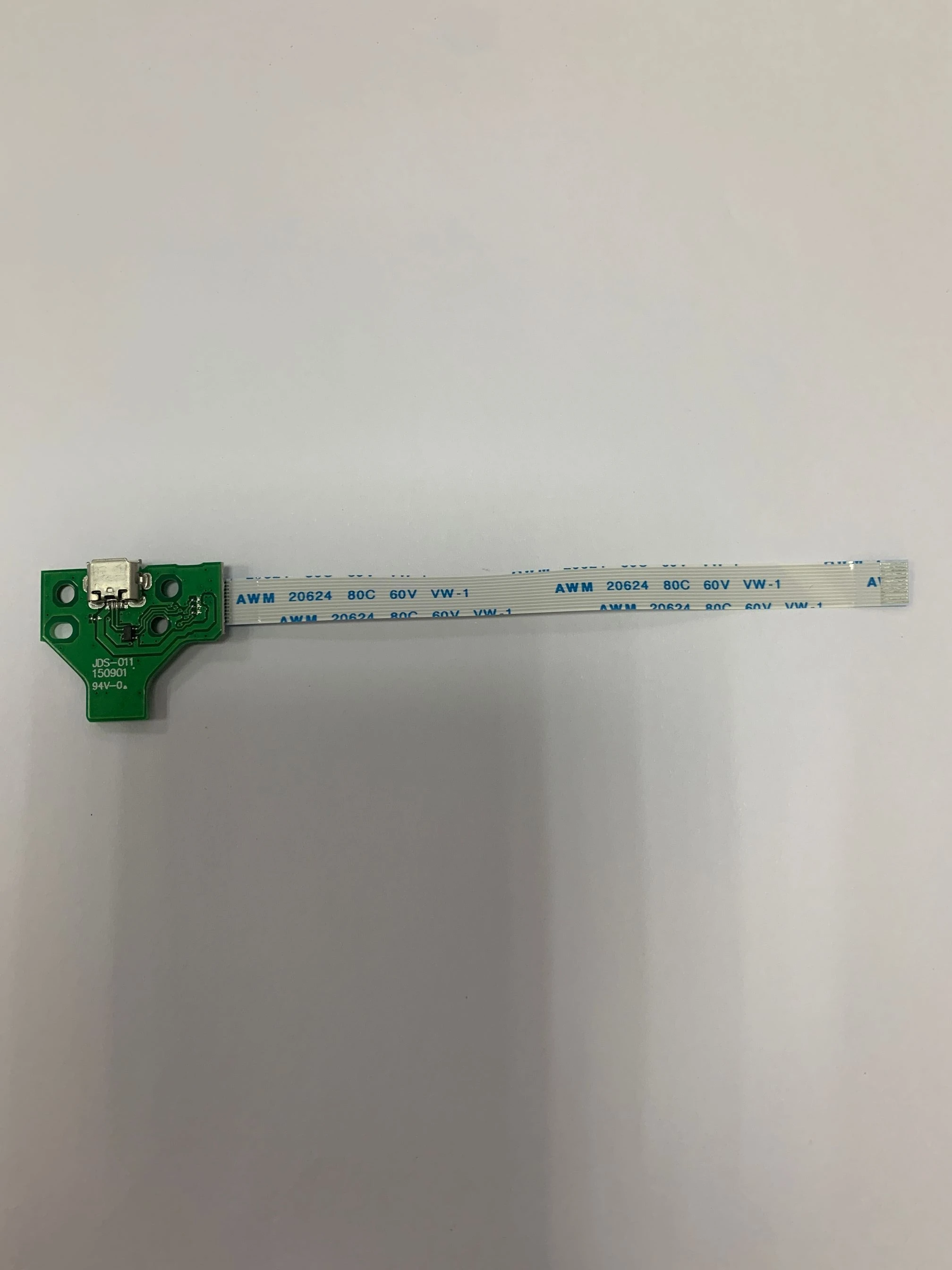 200 шт. зарядка через USB Порты и разъёмы гнездо + гибкий ленточный кабель для PS4 Dulshock
