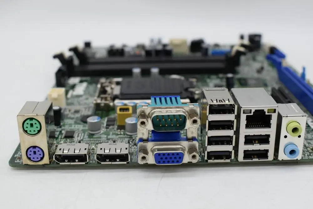 Для Dell 9020MT T1700 T20 TDG4V/0TDG4V Q87 используется материнская плата