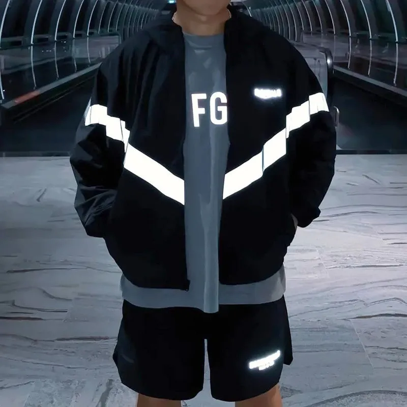 

Reflective FOG Embroidery Essentials Jacket Jacket Men 1:1 High-Quality Windbreaker Essentials Jackets Coats bomber jacket men