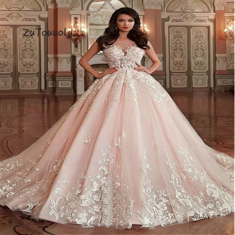 

Beautiful Blush Pink Wedding Dresses Ball Gown Dubai Wedding Dress With Floral Appliques Sleeveless Puffy Plus Size Bride Dress