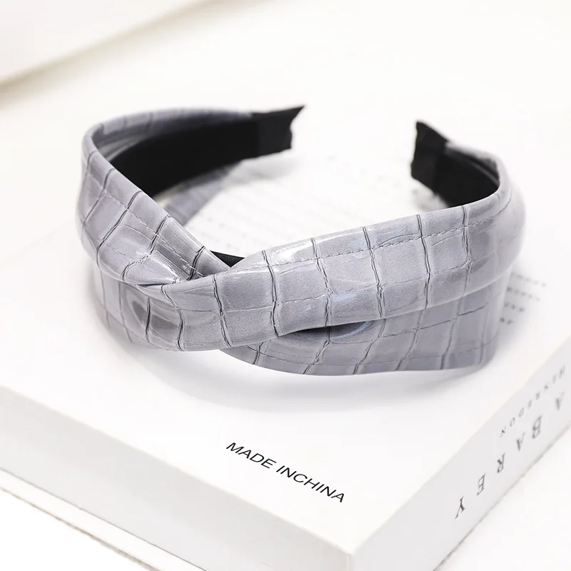 Новые корейские носки Винтаж искусственная кожа Pu крест завязанный резинки для волос с головными повязками для Для женщин модные женские аксессуары для волос Головные уборы