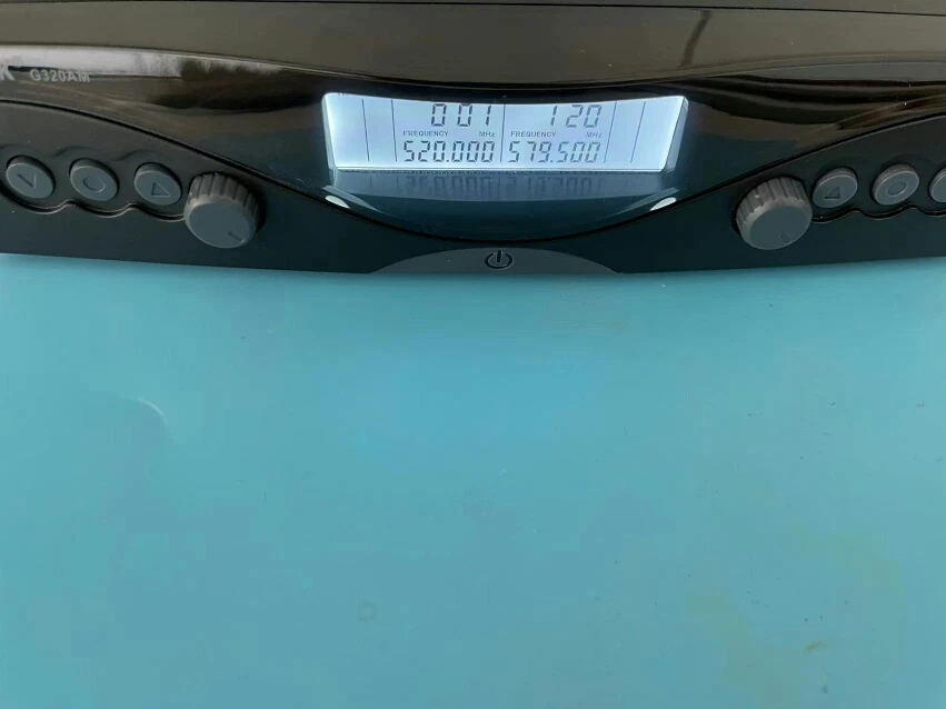Отзыв о товаре Беспроводной микрофон G-MARK G320AM, профессиональный, UHF, 2 канала, микрофон для караоке, ручной, автоматическая настройка частоты, 100 м от пользователя A***z