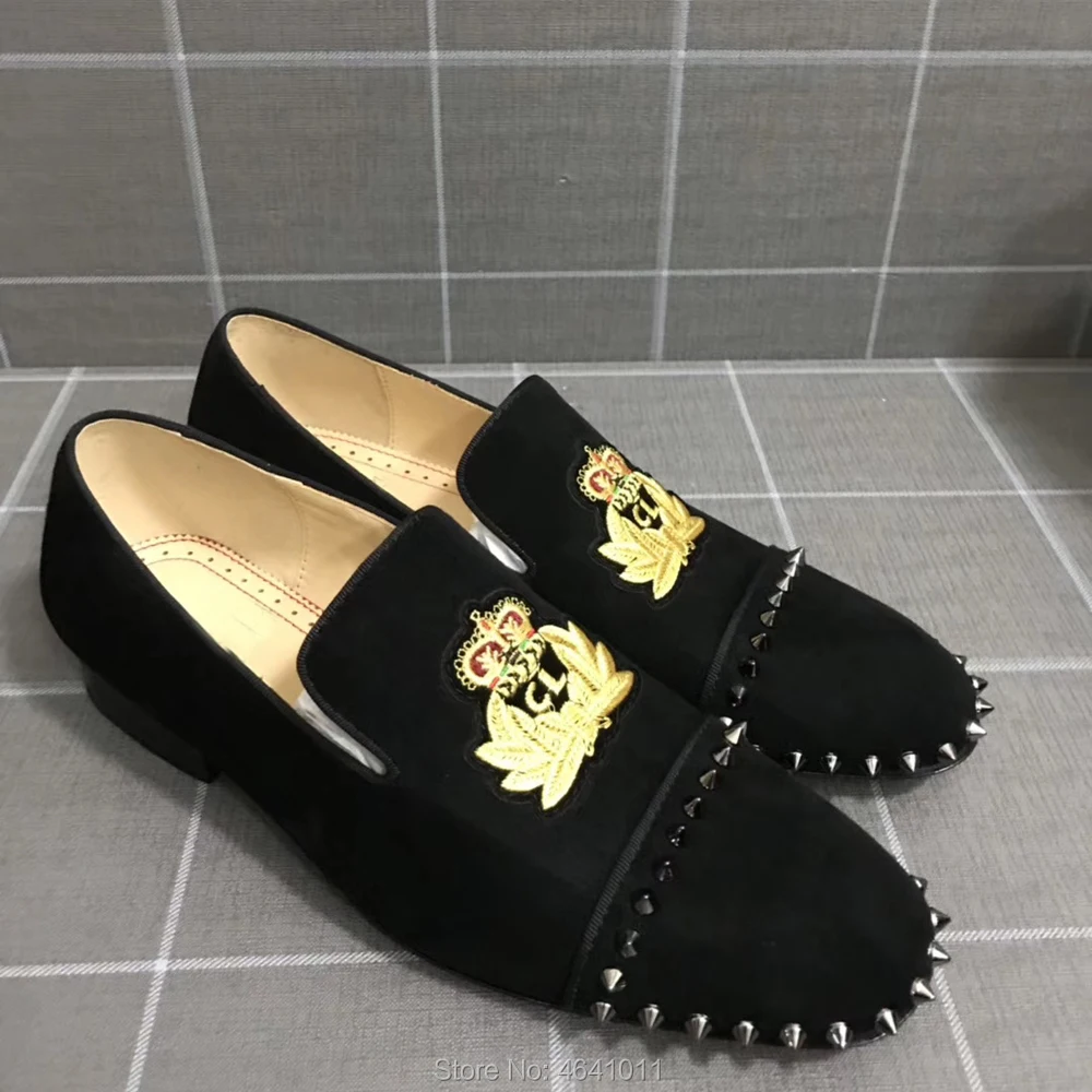 

Slip on cl andgz Lovers of Black Suede leather badge red bottoms shoes low heel For Men circle little Rivet casual Flat Loafers