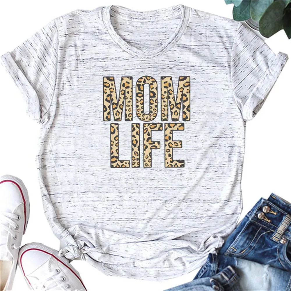 Женская футболка с леопардовым принтом MOM LIFE коротким рукавом | одежда