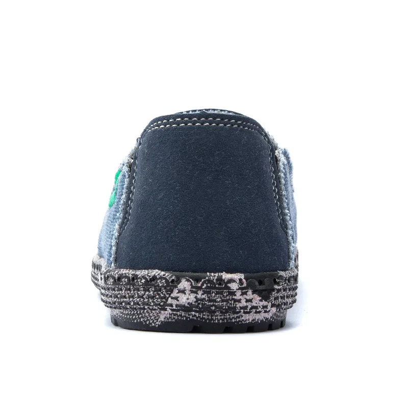 

Old Beijing Cloth Shoes New Products Spring Breathable Comfortable Lazy Slip-on 4647 Large Size Anti-slip Casual Driving Shoes M