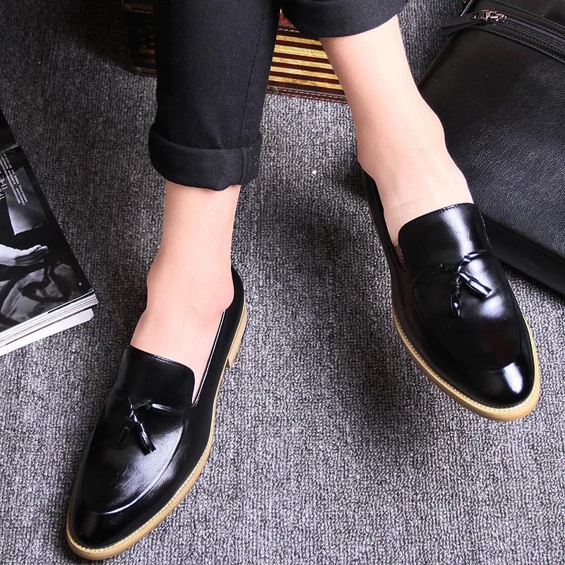 Herenschoenen zapatos charol hombre обувь на плоской подошве комфортная Мужская sapatos sociais masculinos Водонепроницаемые кожаные лоферы с кисточками