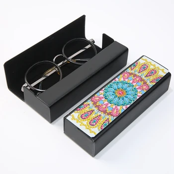

Mandala Flower Glasses Case DIY 5D Diamond Painting Craft Art Creative Case