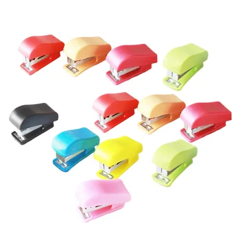 

24pcs Cute Mini Desktop Stapler Hand Stapler Office Home Stapler with Staple(Random Color)