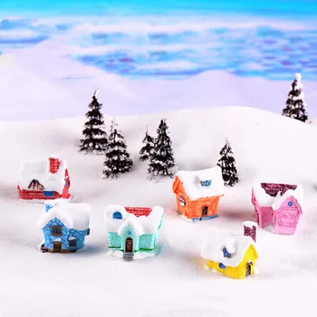 

Modeling European Style Christmas Snow House Cartoon Anime Figure DIY Cake Decoration Creative Crafts Assembly Figma Gifts Toys
