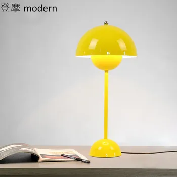 

Nordic modern minimalist table lamps for living room white glass ball table light iron tripod milky round ball desk lamp Reading