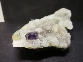 

200.6gNatural fluorite mineral crystal, crystal cluster quartz mineral specimen, quartz crystal.