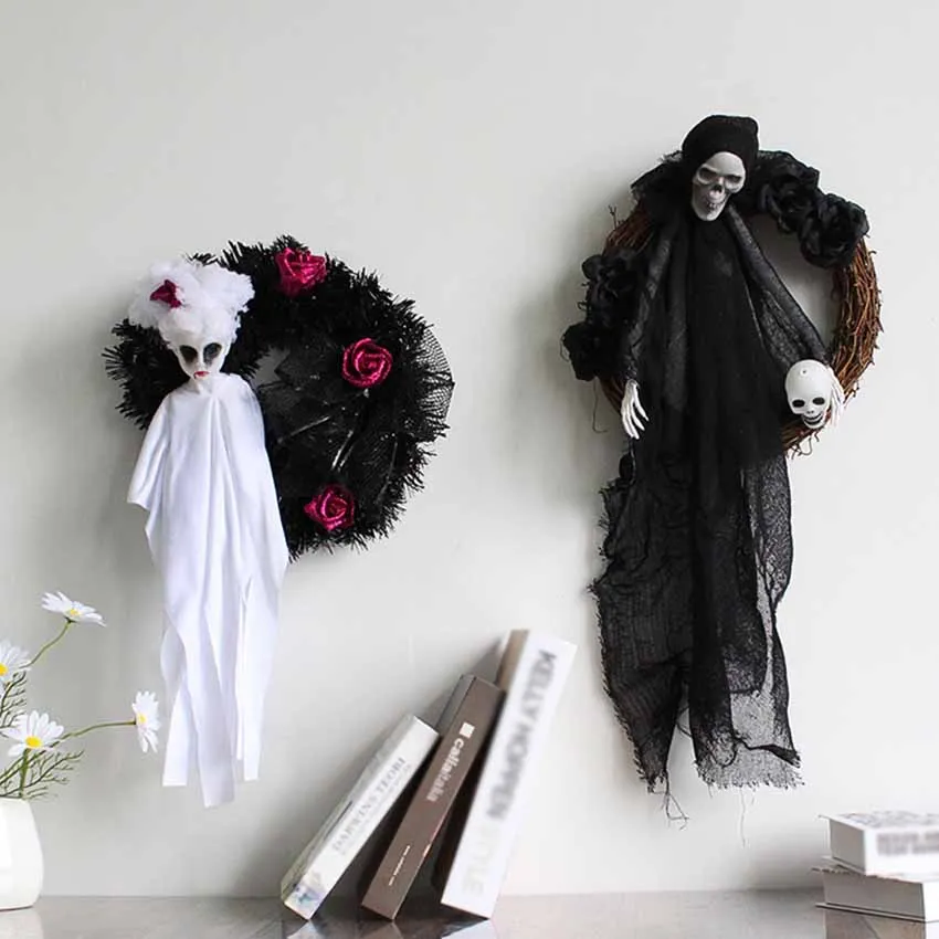 

Halloween White Black Ghost Skull Rose Door Hanging Festival Horror Scary Party Garland Ornaments Horror Happy Decoration Wreath