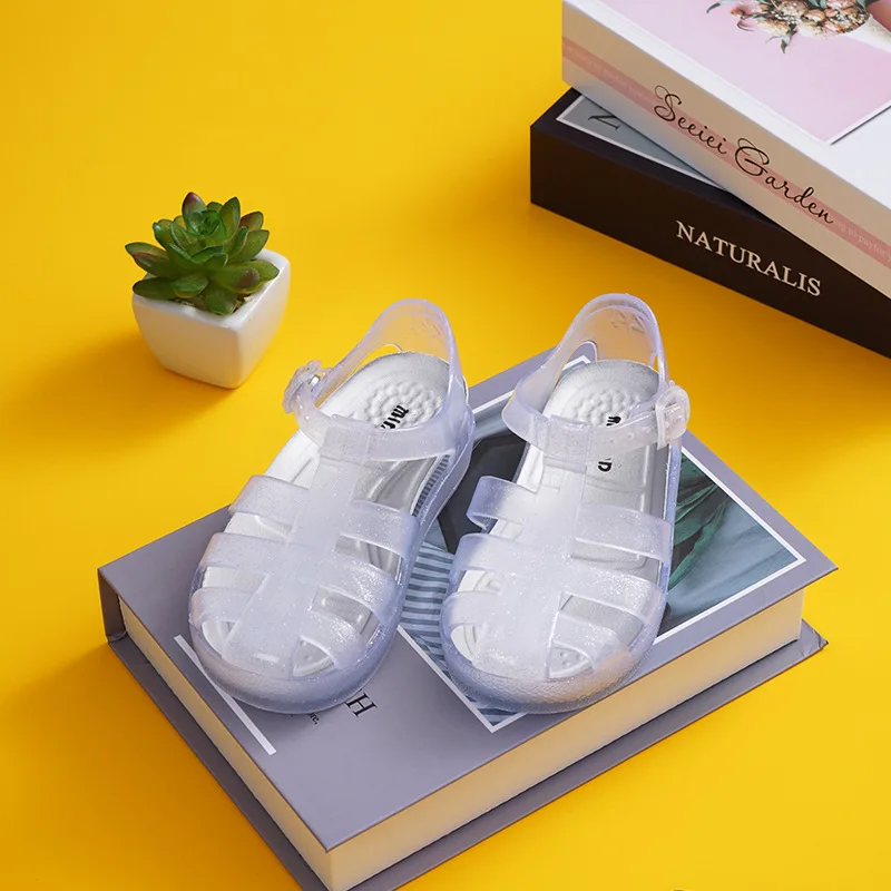 MINI DD Baby sandals 2022 summer new transparent PVC jelly shoes Princess Baotou children\'s Roman beach soft candy shoes DD007