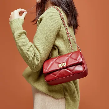 

New 2020 Fashion Women Crossbody Bag 100% Genuine Cow Leather Women Handbag Small Flap Bags Chains Lady Shoulder Messenger Bags