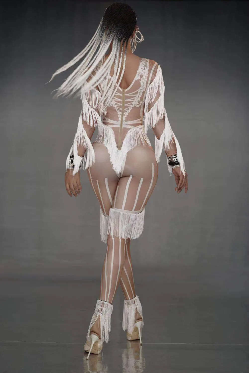 Модный стильный белый сексуальный комбинезон с бахромой для женщин для певицы для сцены боди с кисточками бар DS танцевальный Косплей