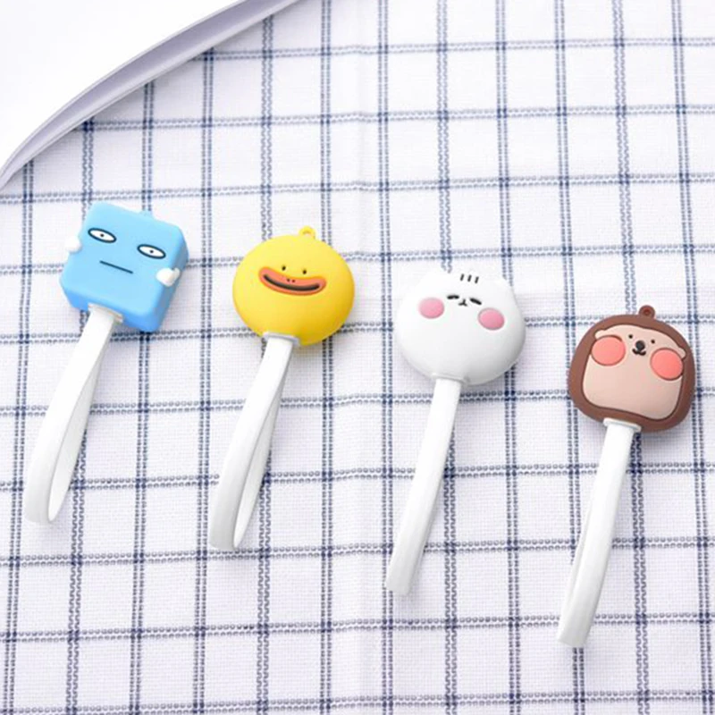 

22CM Micro USB Cable for For IPhone Xs Max Xr X 11 8 7 6 6s 5s USB Port Charging Mobile Phone Data Transfer Cable Cute Cartoon
