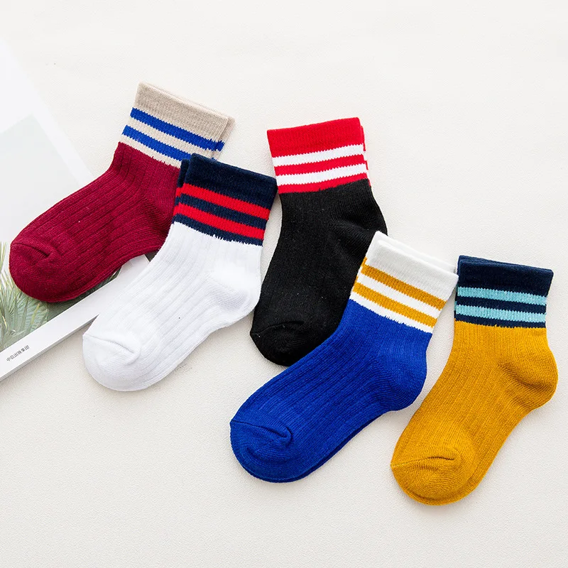 Новые качественные От 1 до 12 лет Детские носки мягкие хлопковые носки для маленьких мальчиков и девочек детские носки «мстители» однотонные полосы спортивные носки с рисунками