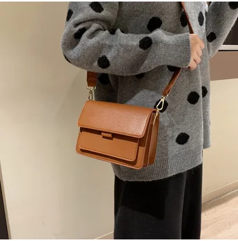 

2019 New Fashion Messenger Bag, Simple One Shoulder Retro Small Square Bag