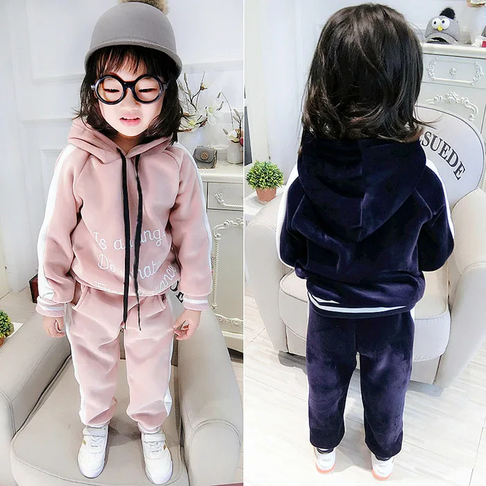 

Brushed And Thick Children Baby Set 2018 Winter Tops Hooded Lettered Girls Little Girl + Winter 2-Piece