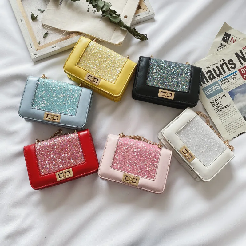 

Children's bags 2020 new Korean version of simple and versatile single shoulder messenger small fresh sequin lock small square b