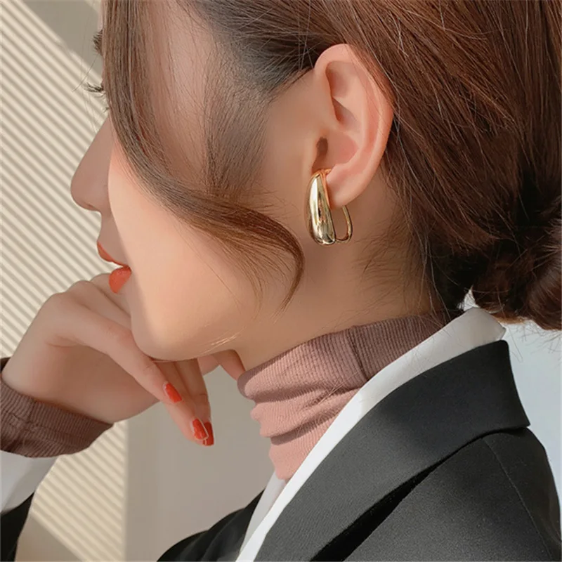 Retro Golden Punk Earrings Without Piercing Metal Ball Chunky Ear clip for Women ear clip earrings,clip earrings,ear clip,ear accessories