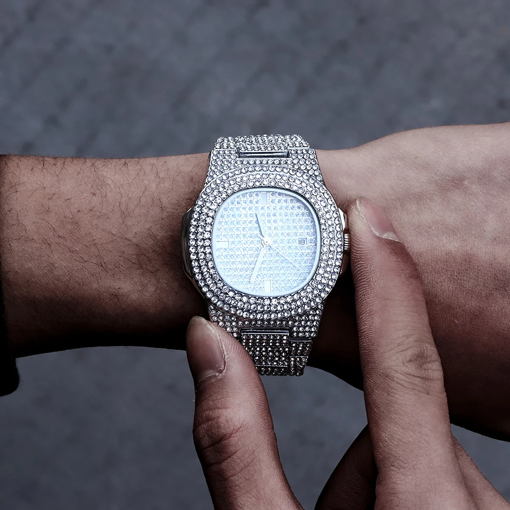 2022 Orologi HIP HOP al quarzo con diamanti ghiacciati di marca 2022 con orologio in acciaio inossidabile Micropave CZ per uomo Orologio relogio_voghion.com