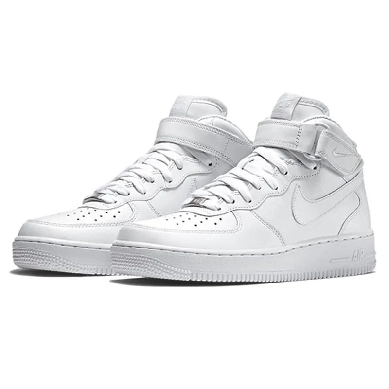 2021 caliente 1 cuero de moda de las mujeres de los hombres de baja plana zapatos de skate zapatos Triple blanco negro deportes de moda Zapatillas de deporte