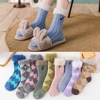 

New Hot Breathable Socks Women Winter Warm Cotton Socks Print Thicker Anti-slip Floor Sock Carpet Socks Calcetines Mujer #25S