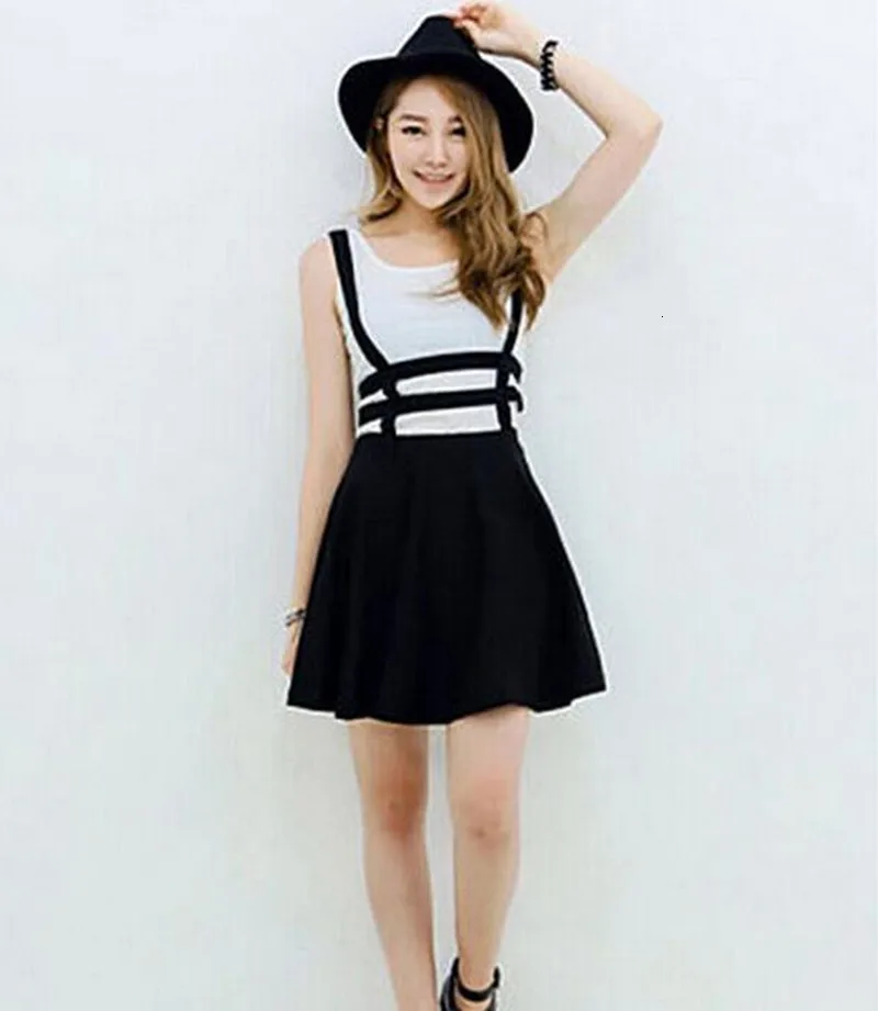 3076012683_416718902