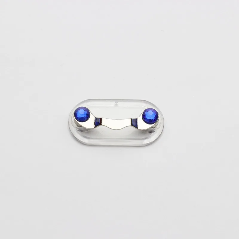 Magnetic Glasses Holder Hanging Brooch Pin Bat Shape Magnet Glasses Headset Line Clip Multifunctional Portable Clothing Buckle
