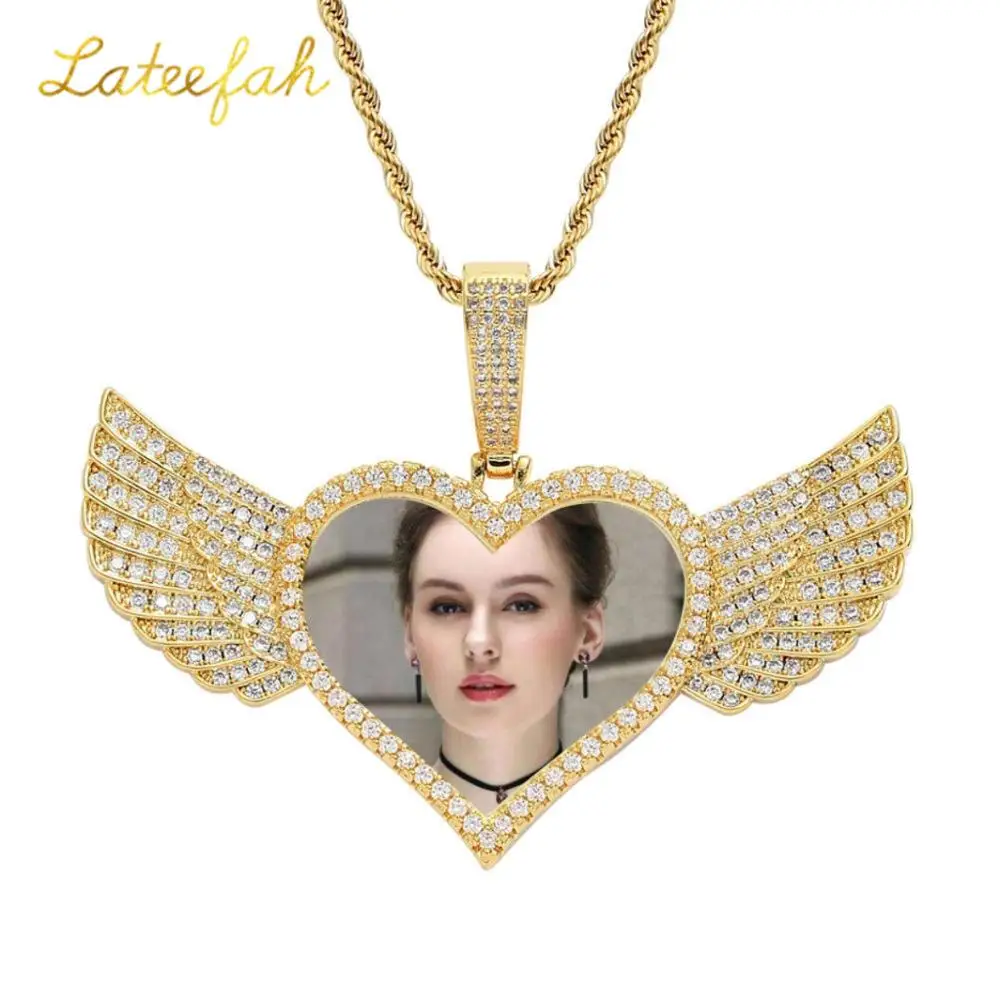 

Heart Custom Photo Pendant Necklace for Woman Solid Back with Wings Chain Cubic Charm Memory Picture Necklace Family Gift