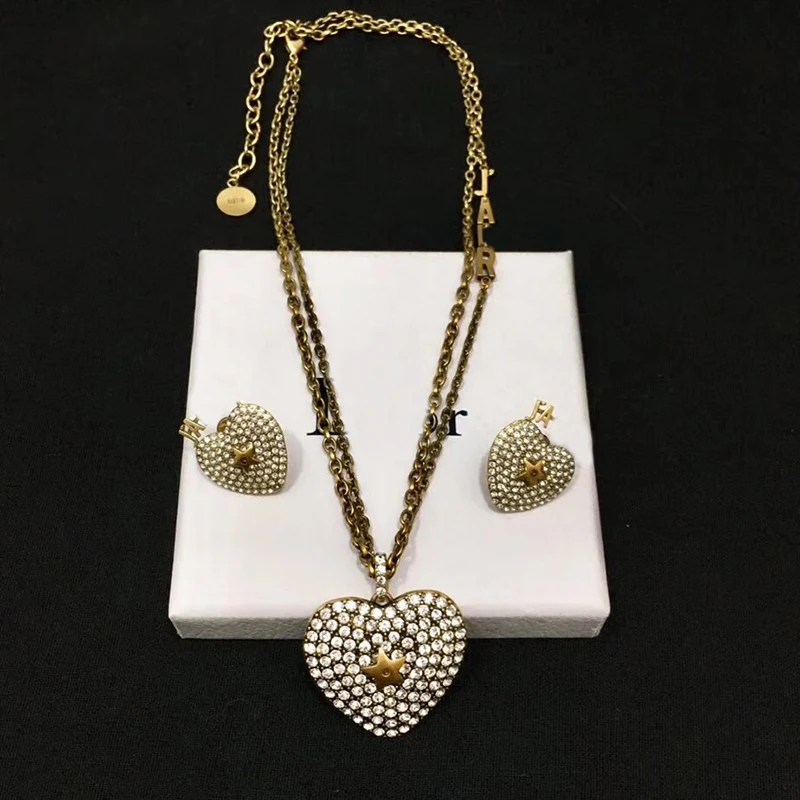 

Cubic Zircon Heart Shape Ear Stud Necklace Two-piece Party Jewelry Suit Women