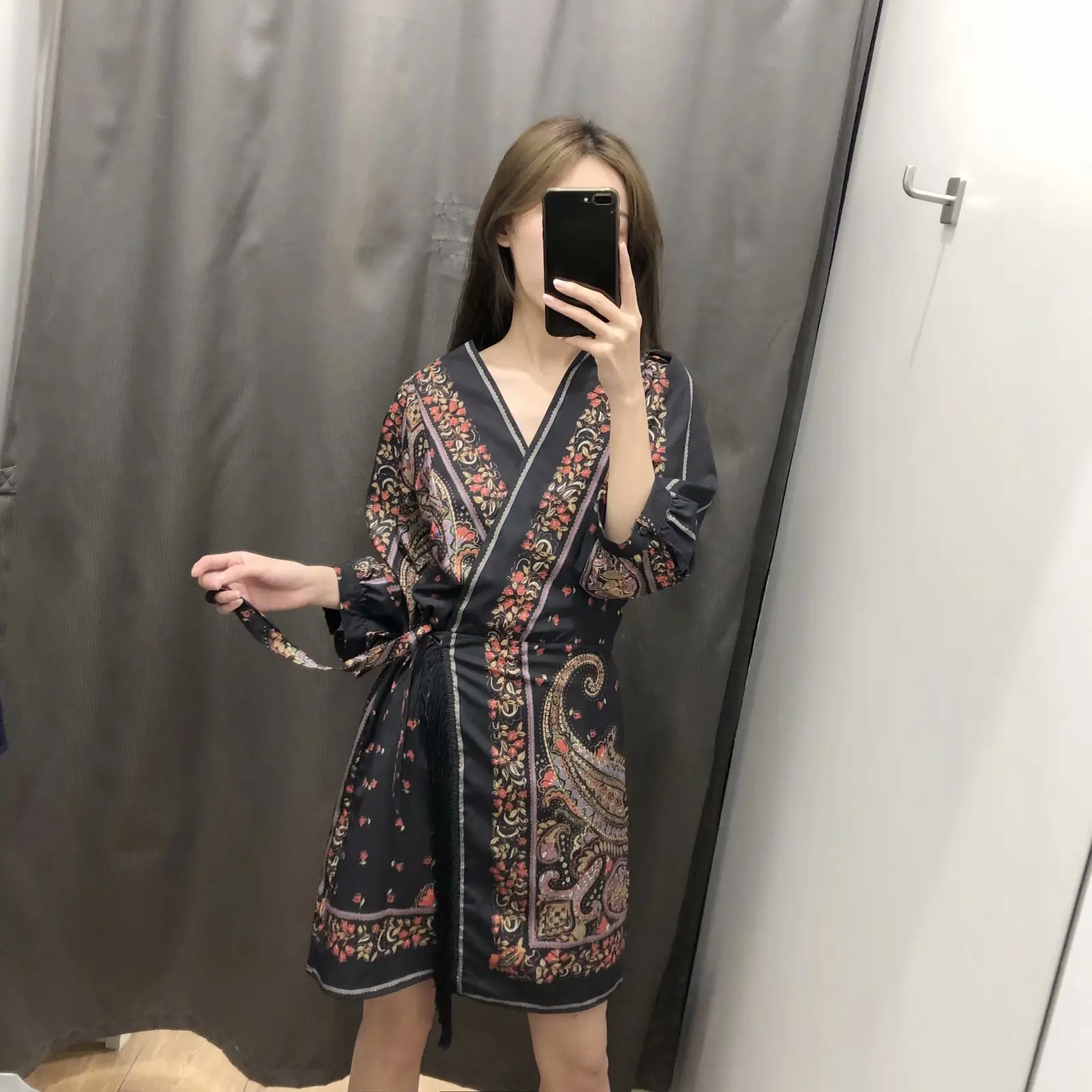 

Overplus of Goods Exported to Europe And US Non-mainstream National Wind Retro Totem Vacation Style Wrap Dress Tassel Printed Be