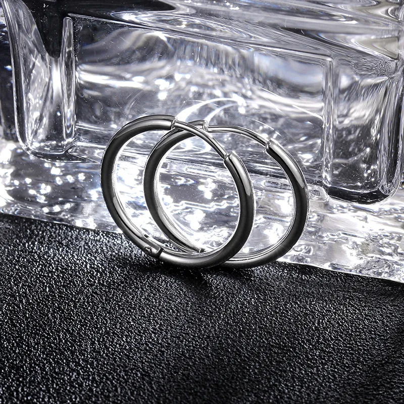 Модного серебристого цвета серьга-Кольцо из нержавеющей стали, серьги, маленькие круглые серьга кольцо для Для мужчин Для женщин креолы Huggie круг обручи 16/20/24 мм