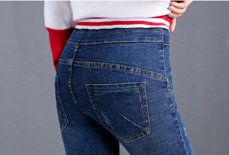 9254408128_1705843678