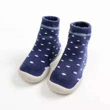 Носки для маленьких мальчиков и девочек Полосатые Нескользящие теплые носки на мягкой резиновой подошве мягкие хлопковые удобные носки для малышей