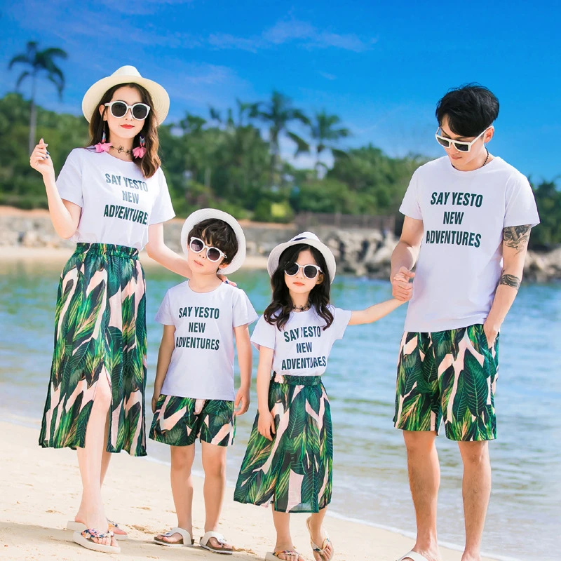 matching beach outfits for couples