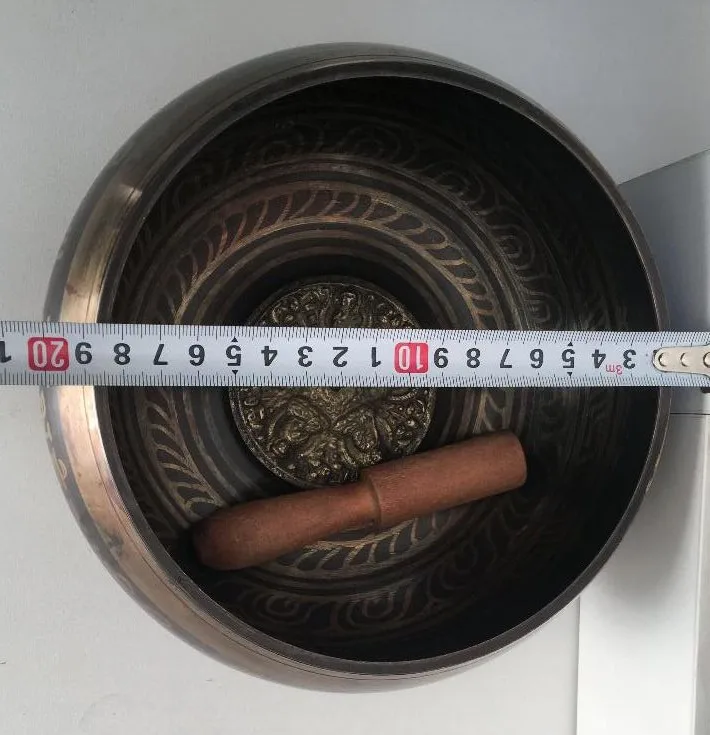 Китайские подробности о превосходной старой тибетской медной чаше для пения