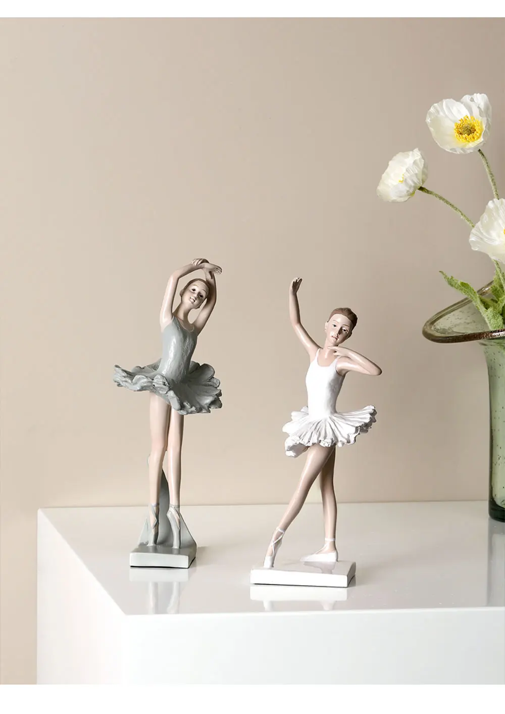 TANGCHAO Nordic Style Ballet Girl Statue Creative Home Decor Resin Ballet Figurines For Home Room Decoration Gift For Girlfriend