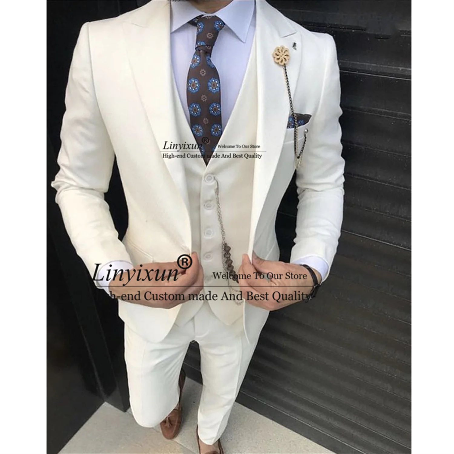 

Ivory Slim Fit Men Suits for Wedding 3 Pieces Set Groom Tuxedos Peaked Lapel Male Prom Blazer Costume Homme (Jacket+Vest+Pants)