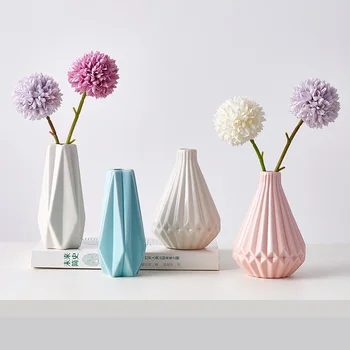 

Nordic Home Decor Living Room Decoration Room Decor Aesthetic Ceramic Vases for Decoration Office Table Decoration Accessories