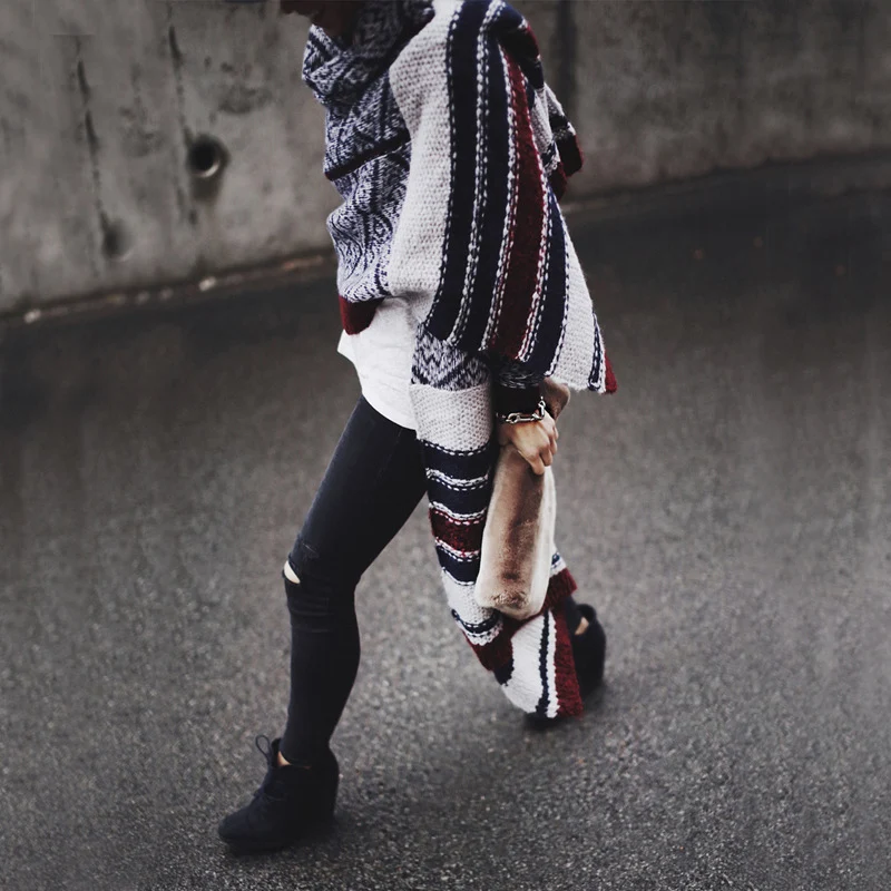 TWOTWINSTYLE/женские свитера в полоску с лоскутным принтом, с v-образным вырезом, уличная одежда с длинным рукавом, женские пальто, осенне-зимняя модная новинка