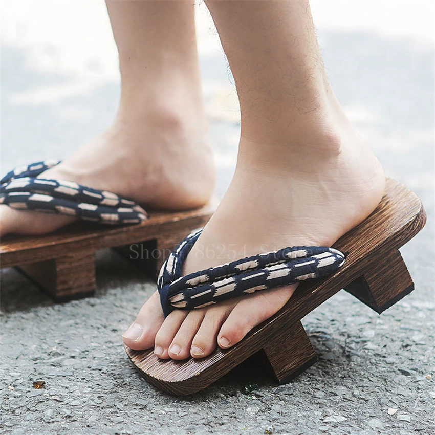 Scarpe Calzature uomo Sandali Ciabatte sandalo giapponese in legno chiaro Geta cinturino geometrico semplice gema giapponese in legno 